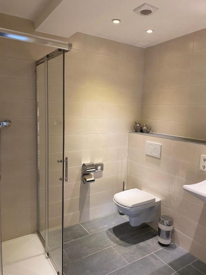 Hotel Eschberger Hof à Sarrebruck Extérieur photo